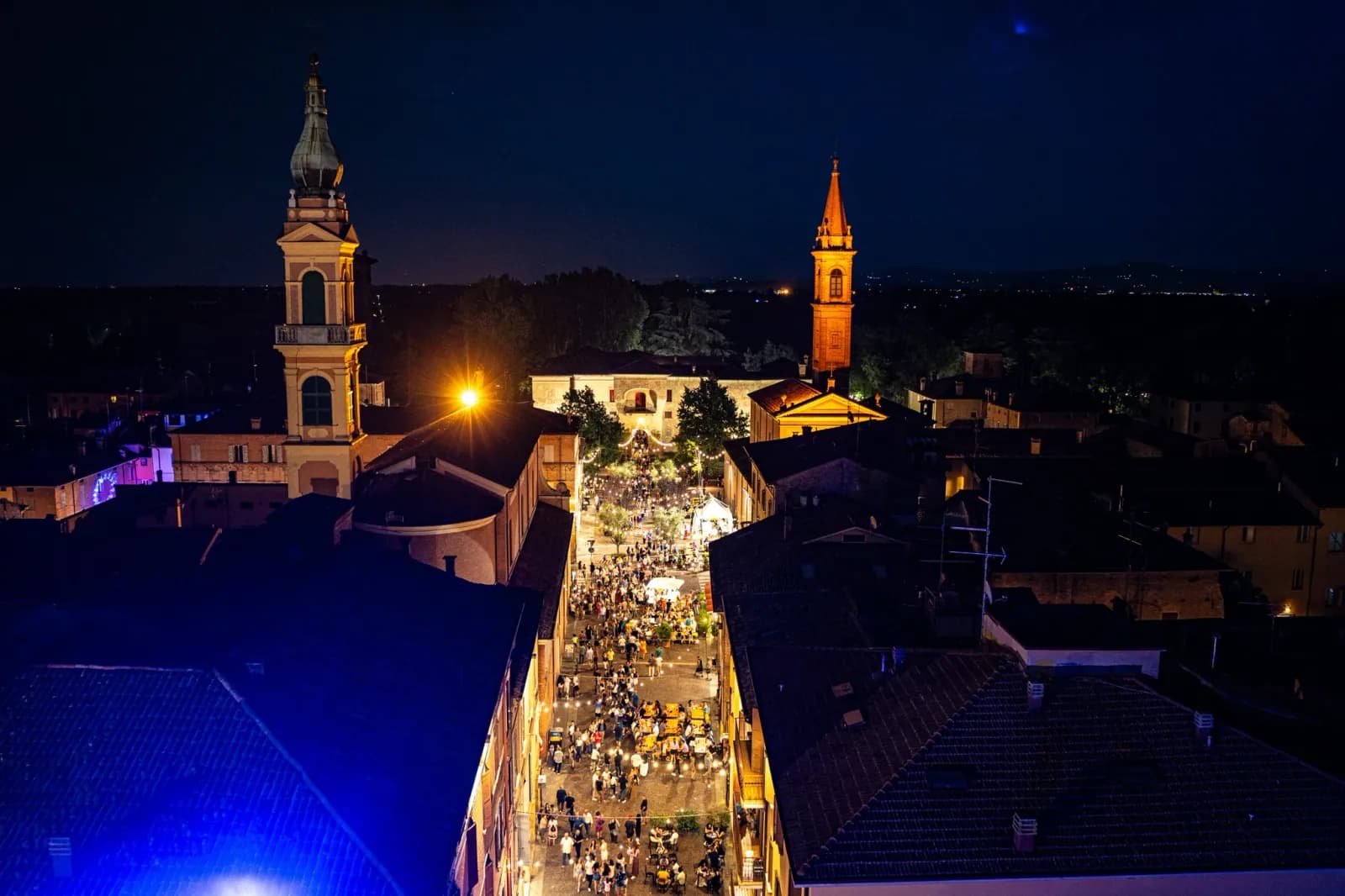 Fiera di San Giovanni, Spilamberto — traditional balsamic vinegar fair.